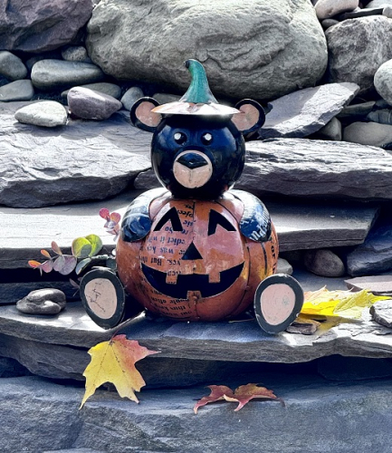 BEAR IN A PUMPKIN *NEW* AVAIL JUNE 2026